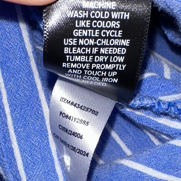 Torrid Blue Stripe Twist Front Button Up Shirt Size 3X - Picture 7 of 13